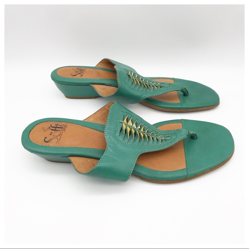 Sofft Teal Green Leather Thong Sandals with Yellow Accent - Picture 4 of 9